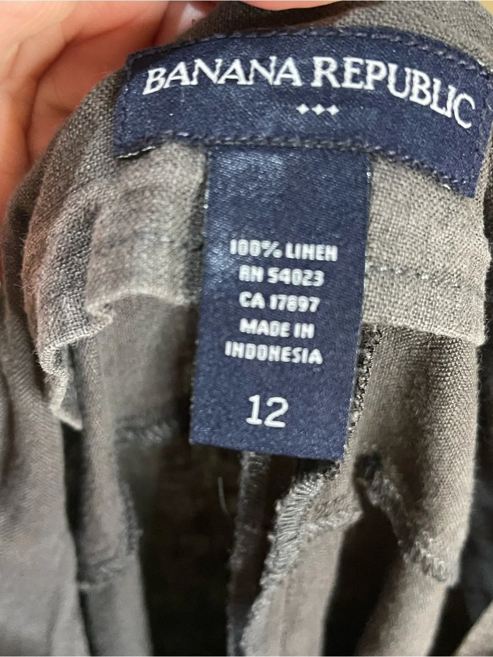 Banana Republic Women’s 100% Linen Pants in Charcoal 12